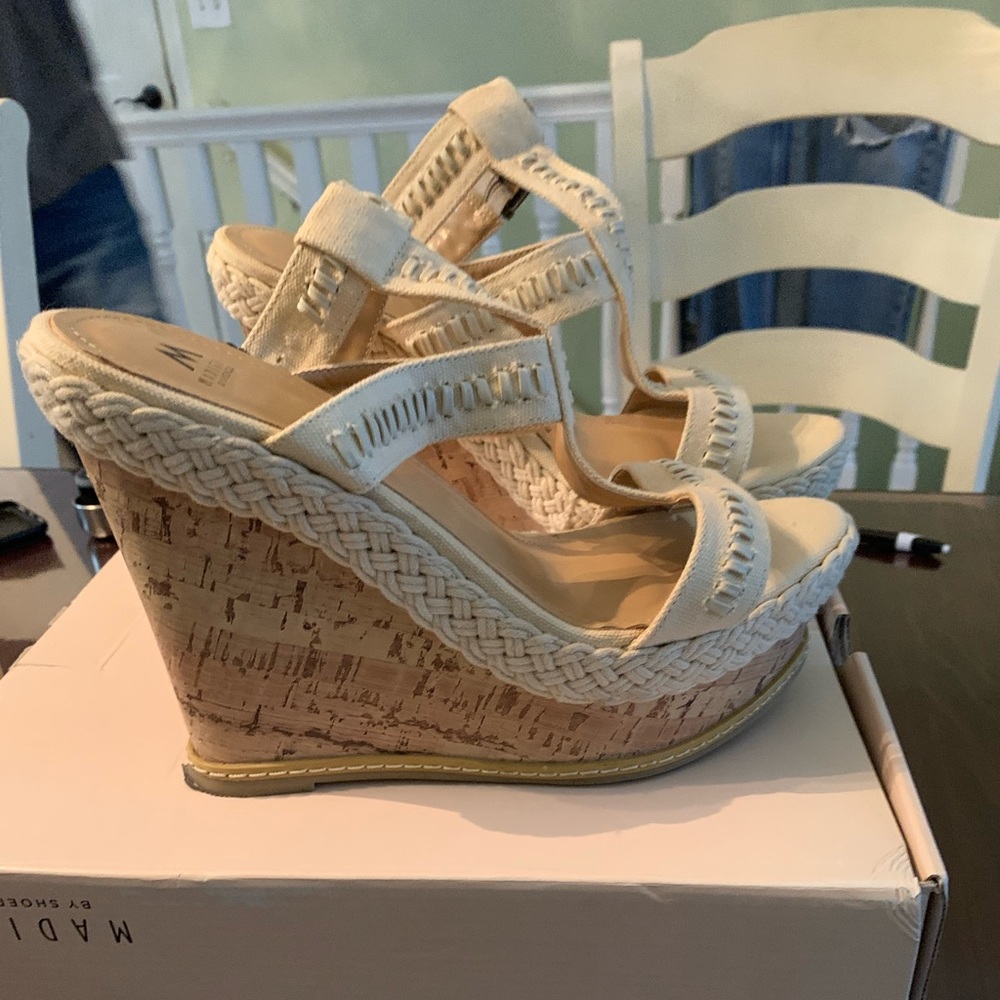 5-6” platform sandals.